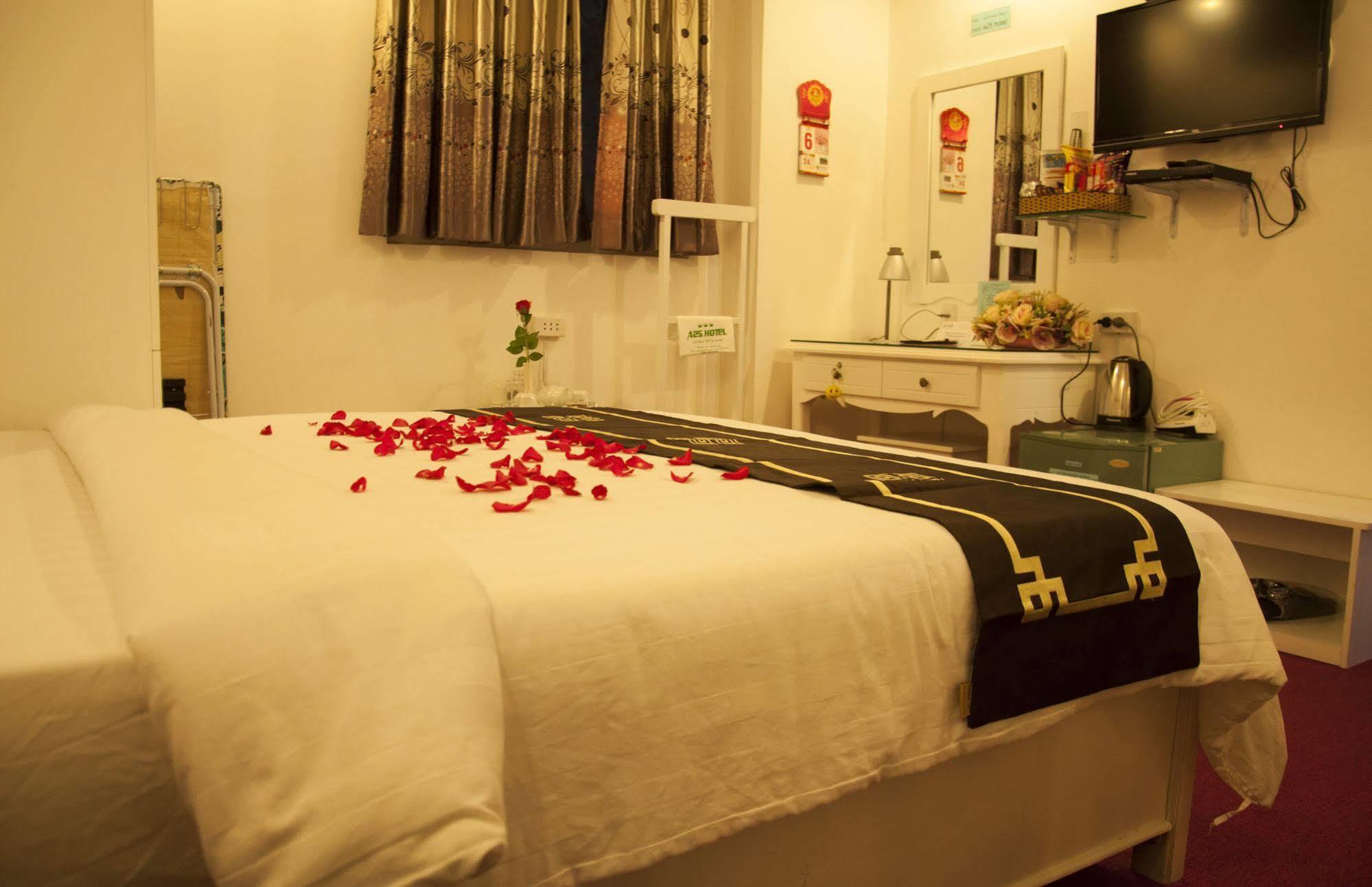 Khách sạn A25 - 274 Đề Thám TP. Hồ Chí Minh Ngoại thất bức ảnh